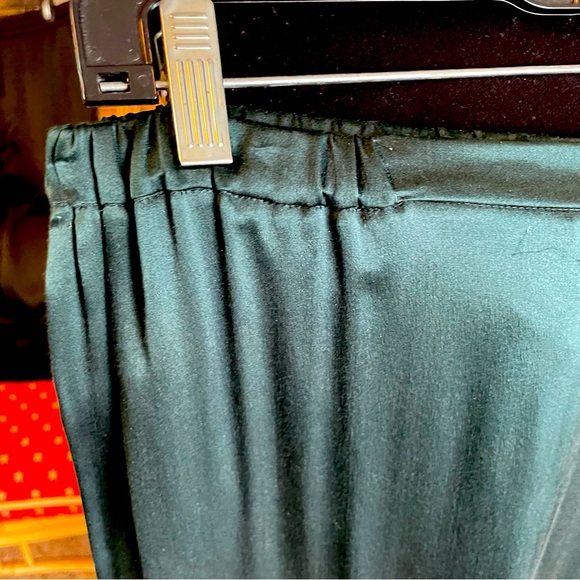 Max Mara Designer Forest Green SILK Slacks! NEW! Size 8 - Picture 3 of 15